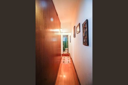 Casa à venda com 113m², 3 quartos e 2 vagasBanheiro Social