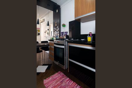 Apartamento à venda com 63m², 2 quartos e 1 vaga Apartamento à venda com 63m², 2 quartos e 1 vagaCozinha