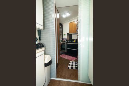 Apartamento à venda com 63m², 2 quartos e 1 vaga Apartamento à venda com 63m², 2 quartos e 1 vagaÁrea de Serviço