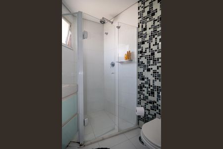 Apartamento à venda com 63m², 2 quartos e 1 vaga Apartamento à venda com 63m², 2 quartos e 1 vagaBanheiro da Suíte