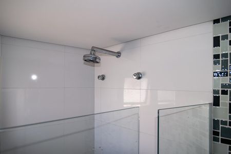 Apartamento à venda com 63m², 2 quartos e 1 vaga Apartamento à venda com 63m², 2 quartos e 1 vagaBanheiro da Suíte