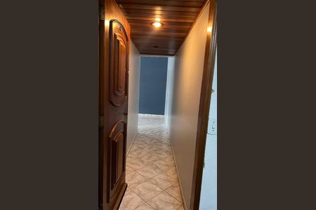 Apartamento à venda com 68m², 2 quartos e 1 vagaCorredor