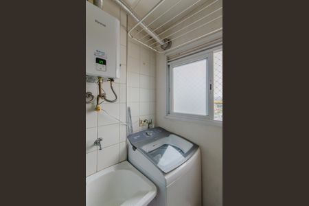 Apartamento à venda com 52m², 2 quartos e 1 vaga Apartamento à venda com 52m², 2 quartos e 1 vagaÁrea de Serviço