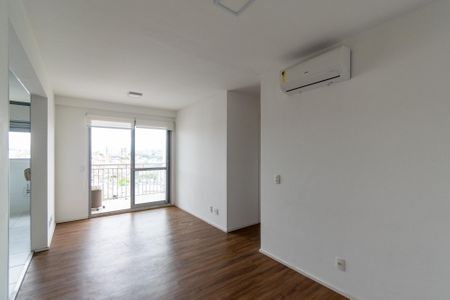 Sala de apartamento para alugar com 2 quartos, 65m² em Vila Santa Catarina, São Paulo