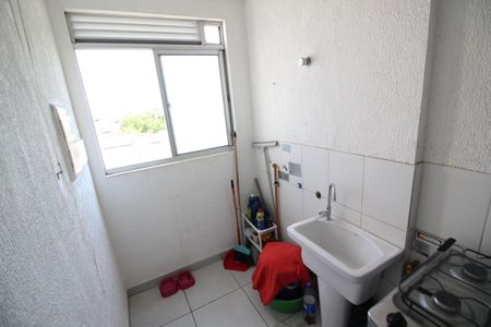 Apartamento para alugar com 80m², 2 quartos e 1 vagaÁrea de Serviço