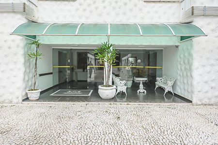 Apartamento à venda com 75m², 3 quartos e 1 vagaHall de entrada