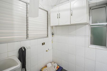 Apartamento à venda com 75m², 3 quartos e 1 vagaÁrea de Serviço