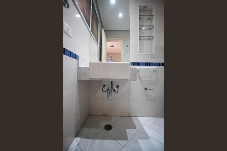 Apartamento à venda com 420m², 4 quartos e 4 vagasBanheiro da Suíte 2