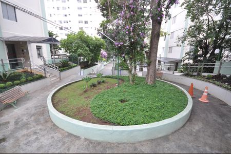 Apartamento para alugar com 52m², 2 quartos e 1 vagaÁrea comum