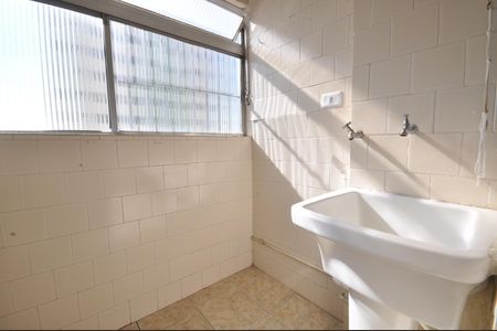 Apartamento para alugar com 52m², 2 quartos e 1 vagaÁrea de Serviço