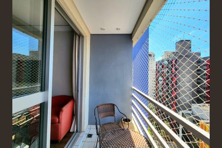 Apartamento para alugar com 76m², 3 quartos e 2 vagas Apartamento para alugar com 76m², 3 quartos e 2 vagasVaranda