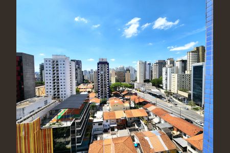 Apartamento para alugar com 76m², 3 quartos e 2 vagas Apartamento para alugar com 76m², 3 quartos e 2 vagasVista