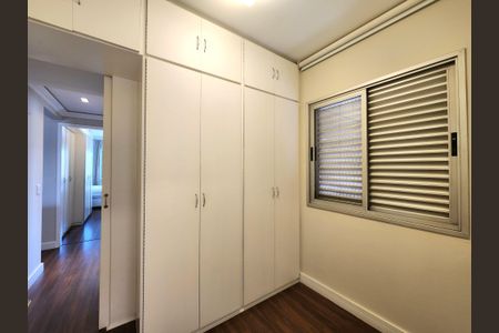 Apartamento para alugar com 76m², 3 quartos e 2 vagas Apartamento para alugar com 76m², 3 quartos e 2 vagasQuarto 1