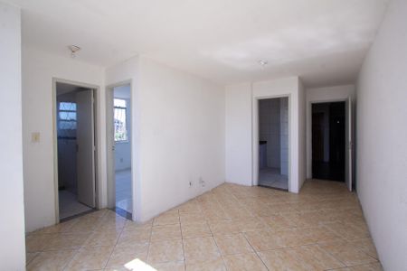 Sala de apartamento para alugar com 2 quartos, 60m² em Porto Novo, São Gonçalo