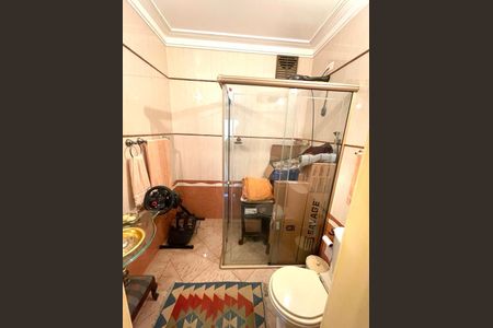 Apartamento para alugar com 320m², 5 quartos e 4 vagasBanheiro