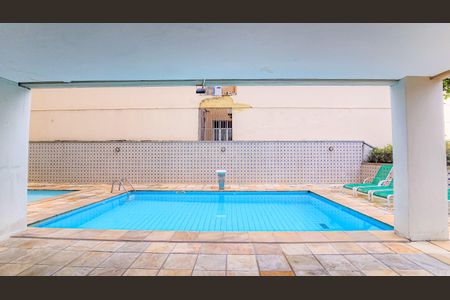 Apartamento à venda com 80m², 2 quartos e 1 vagaÁrea comum - Piscina