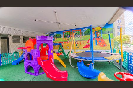 Apartamento à venda com 80m², 2 quartos e 1 vagaÁrea comum - Playground