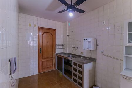 Apartamento à venda com 80m², 2 quartos e 1 vagaCozinha