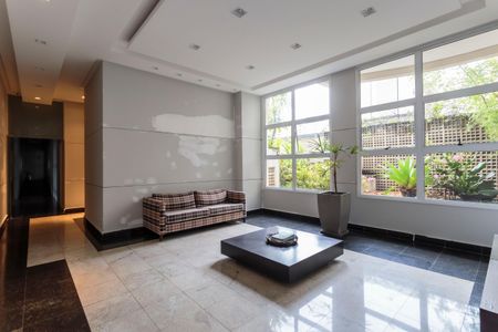 Apartamento para alugar com 76m², 1 quarto e 2 vagasHall social