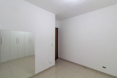 Quarto 1 de casa para alugar com 3 quartos, 120m² em Jardim Nossa Senhora do Carmo, São Paulo