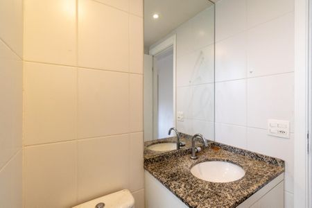 Apartamento à venda com 65m², 2 quartos e 1 vaga Apartamento à venda com 65m², 2 quartos e 1 vagaBanheiro da Suíte