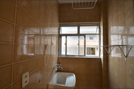 Apartamento para alugar com 80m², 2 quartos e 1 vagaÁrea de Serviço