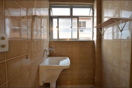 Apartamento para alugar com 80m², 2 quartos e 1 vagaÁrea de Serviço