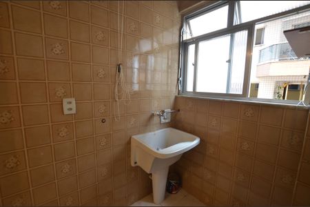 Apartamento para alugar com 80m², 2 quartos e 1 vagaÁrea de Serviço