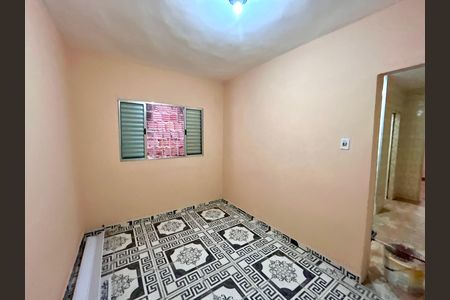 Quarto de casa para alugar com 1 quarto, 70m² em Jardim Cumbica, Guarulhos