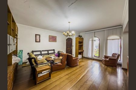 Casa para alugar com 5 quartos, 640m² em Vila Marlene, São Bernardo do Campo