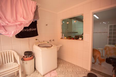 Casa de condomínio à venda com 120m², 3 quartos e 3 vagas Casa de condomínio à venda com 120m², 3 quartos e 3 vagasÁrea de Serviço