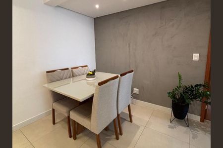Apartamento à venda com 54m², 2 quartos e 2 vagas Apartamento à venda com 54m², 2 quartos e 2 vagasSala