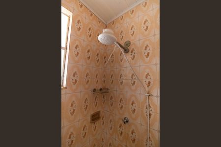 Casa de condomínio à venda com 420m², 5 quartos e 4 vagasBanheiro de serviço