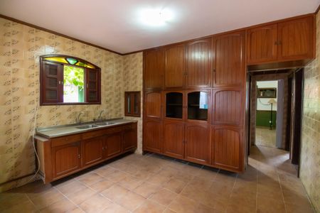 Casa de condomínio à venda com 420m², 5 quartos e 4 vagasCozinha