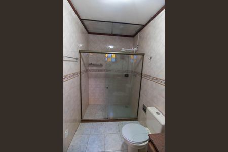 Casa de condomínio à venda com 420m², 5 quartos e 4 vagasBanheiro da Suíte