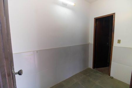 Casa de condomínio à venda com 420m², 5 quartos e 4 vagasQuarto de Serviço