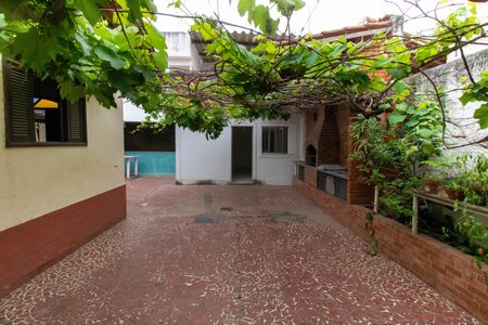 Casa de condomínio à venda com 420m², 5 quartos e 4 vagasÁrea externa