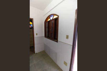 Casa de condomínio à venda com 420m², 5 quartos e 4 vagasQuarto de Serviço