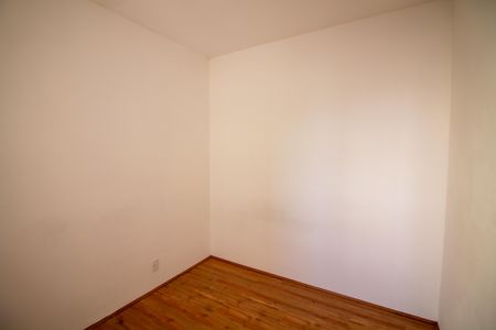 Quarto 2 de apartamento para alugar com 2 quartos, 32m² em Vila Socorro, São Paulo