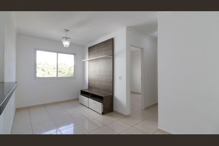 Apartamento à venda com 46m², 2 quartos e 1 vaga Apartamento à venda com 46m², 2 quartos e 1 vagaSala