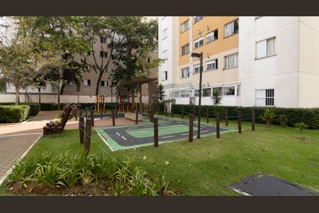 Apartamento à venda com 46m², 2 quartos e 1 vaga Apartamento à venda com 46m², 2 quartos e 1 vagaÁrea comum - Playground