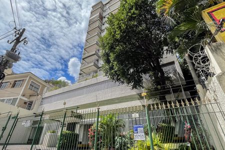 Apartamento à venda com 65m², 2 quartos e 1 vagaPlaquinha