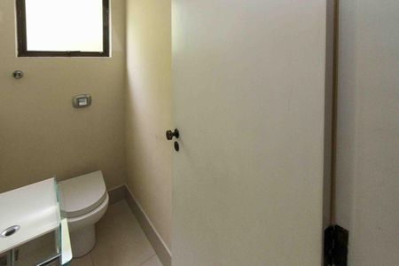 Casa à venda com 139m², 3 quartos e 4 vagas Casa à venda com 139m², 3 quartos e 4 vagasLavabo