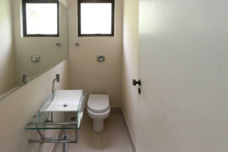 Casa à venda com 139m², 3 quartos e 4 vagas Casa à venda com 139m², 3 quartos e 4 vagasLavabo