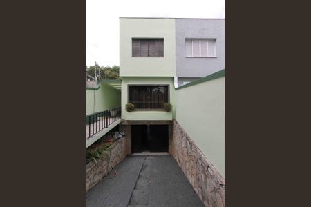 Casa à venda com 139m², 3 quartos e 4 vagas Casa à venda com 139m², 3 quartos e 4 vagasÁrea comum