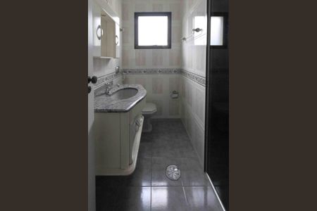 Casa à venda com 139m², 3 quartos e 4 vagas Casa à venda com 139m², 3 quartos e 4 vagasBanheiro da Social