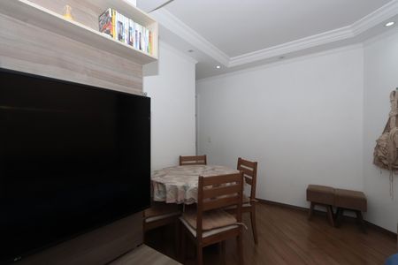 Sala de apartamento para alugar com 2 quartos, 50m² em Jardim Três Marias, São Paulo