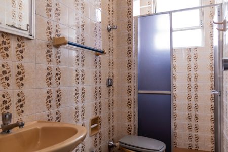 Banheiro Social de apartamento à venda com 2 quartos, 70m² em Padre Eustáquio, Belo Horizonte