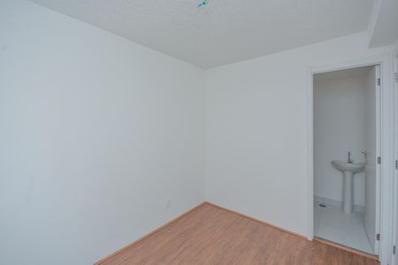 Quarto 1 de apartamento para alugar com 1 quarto, 27m² em Jardim Itacolomi, São Paulo