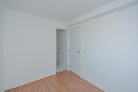 Quarto 1 de apartamento para alugar com 1 quarto, 27m² em Jardim Itacolomi, São Paulo